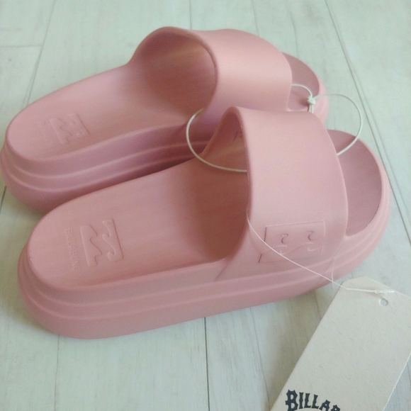 BillABONG NEW Kids Cushion Platform Slides Sandals - Picture 3 of 10